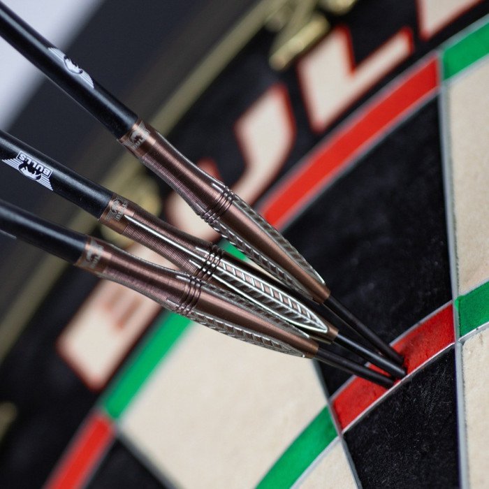Bull's Bronzo Flux 90% tungsten 24g darts