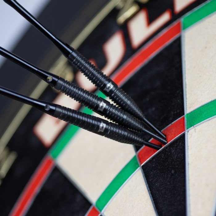 Bull's Max Hopp 80% Black darts-tikat