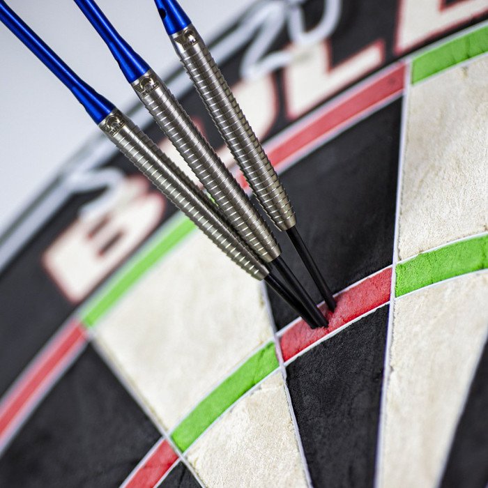 Bull's Shark Pro Original 90% tungsten 22g darts
